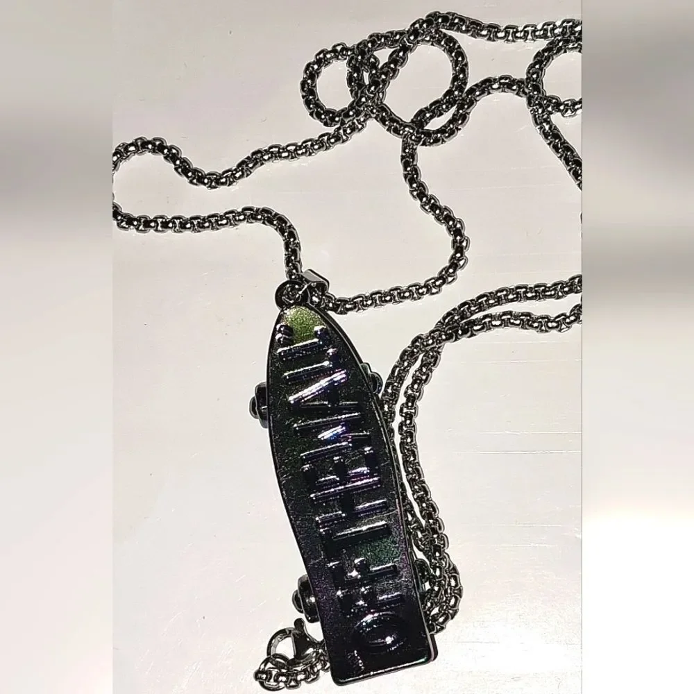 Retro unisex colorful skateboard Necklace